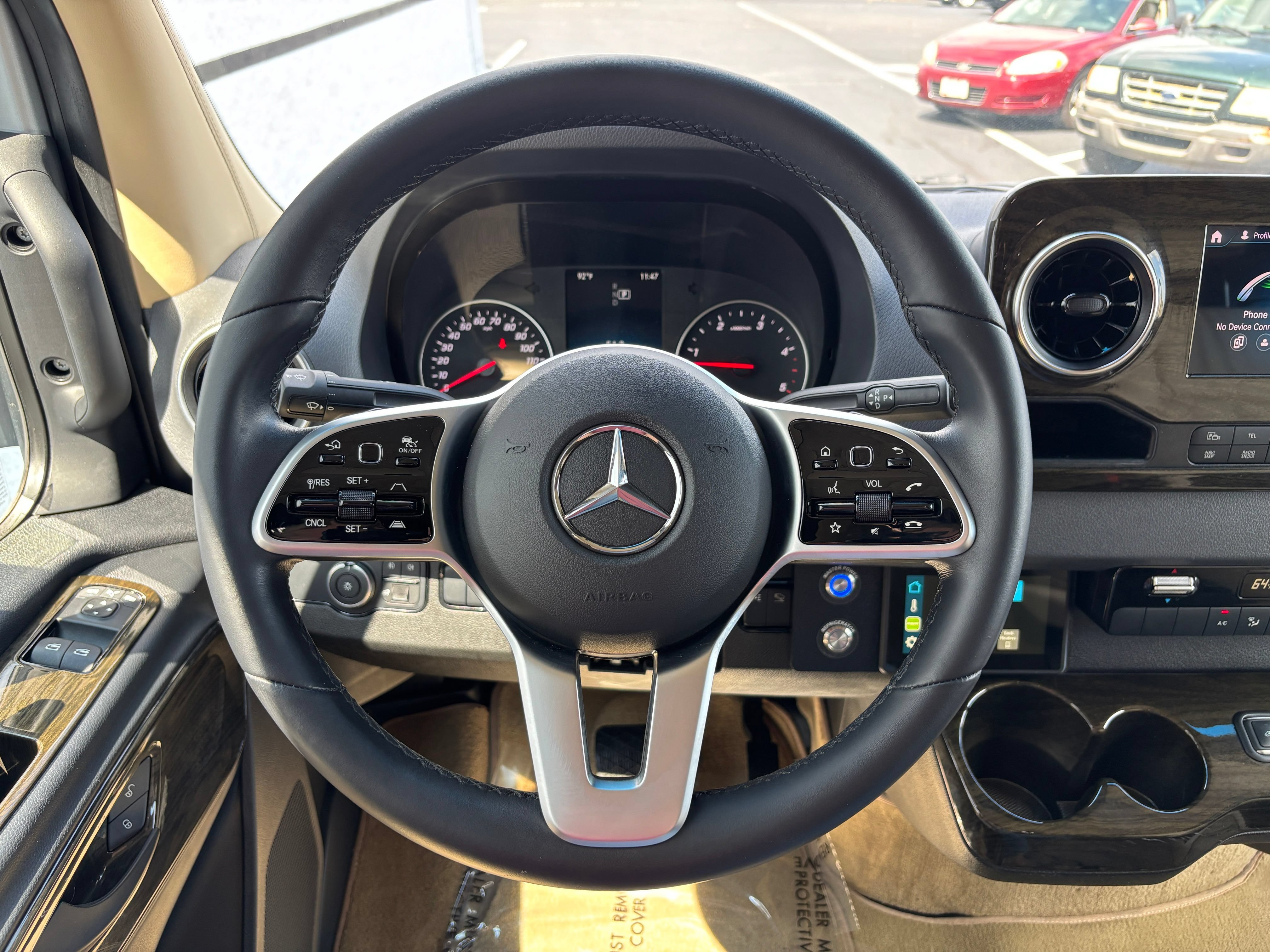 Used 2020 Mercedes-Benz Sprinter 2500 w/ Windows All Around Package image 29