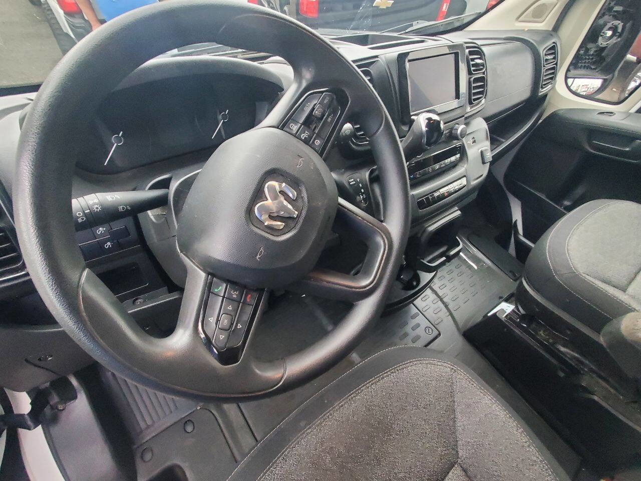 Used 2022 RAM ProMaster 3500 image 5