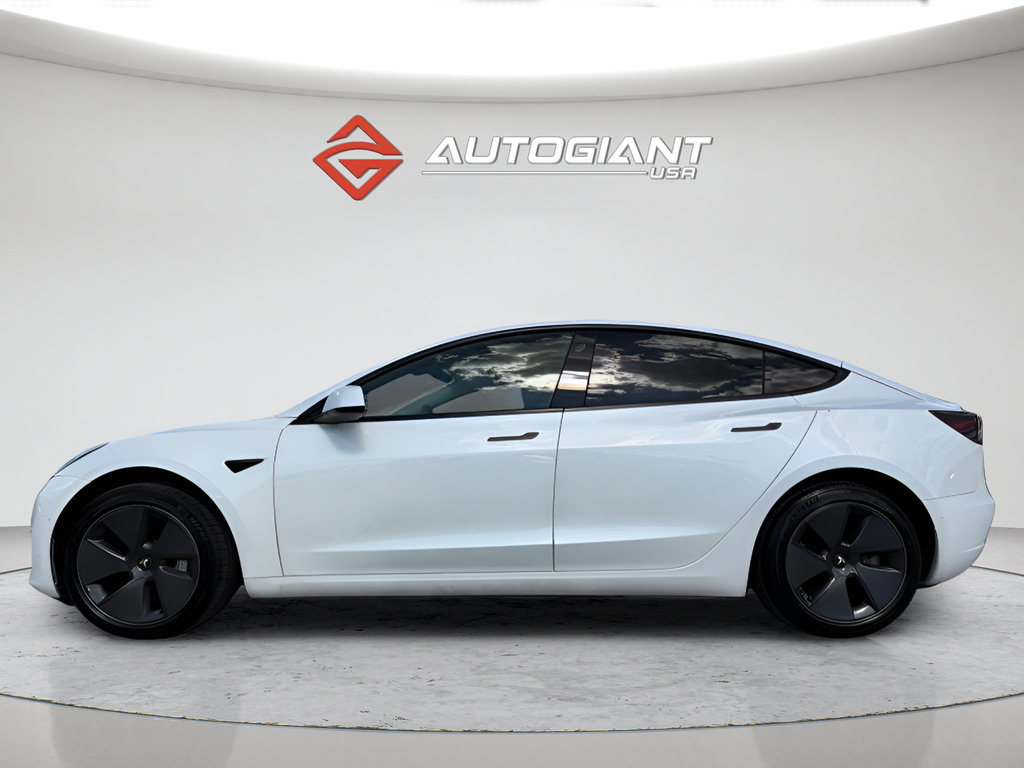 Used 2021 Tesla Model 3 Standard Range Plus RWD image 3
