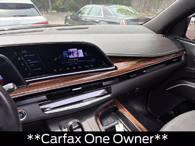 Used 2024 Cadillac Escalade ESV Premium Luxury w/ Performance Package AWD/4WD image 15