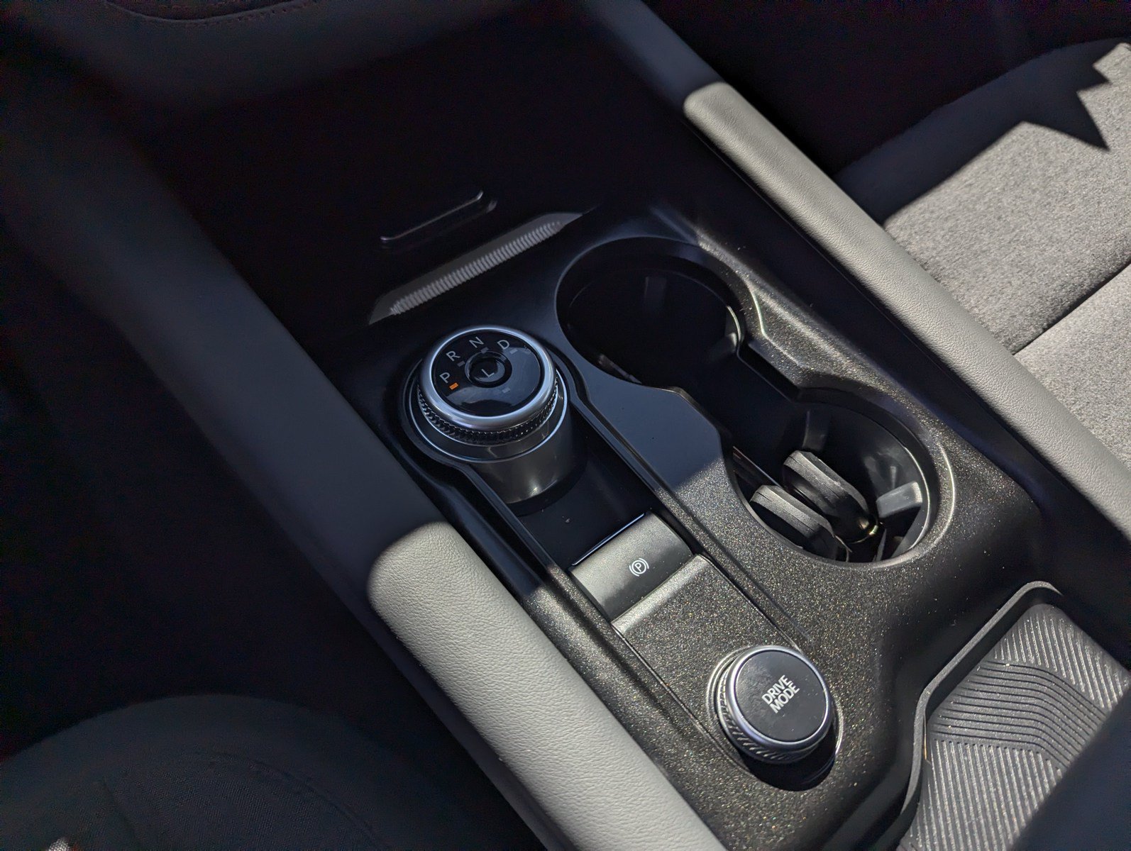 Certified 2025 Ford Explorer Active RWD image 12