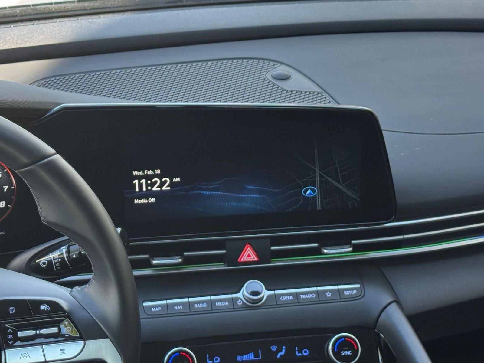 Used 2025 Hyundai Elantra SEL FWD image 17