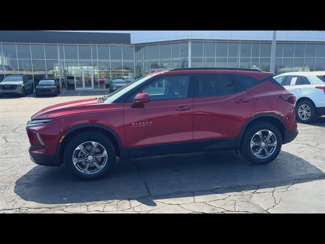 Certified 2023 Chevrolet Blazer LT w/ Convenience Package image 5