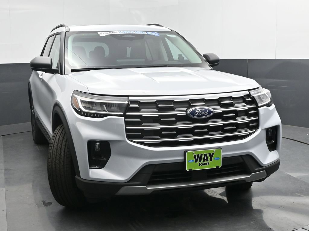 New 2026 Ford Explorer Active image 8