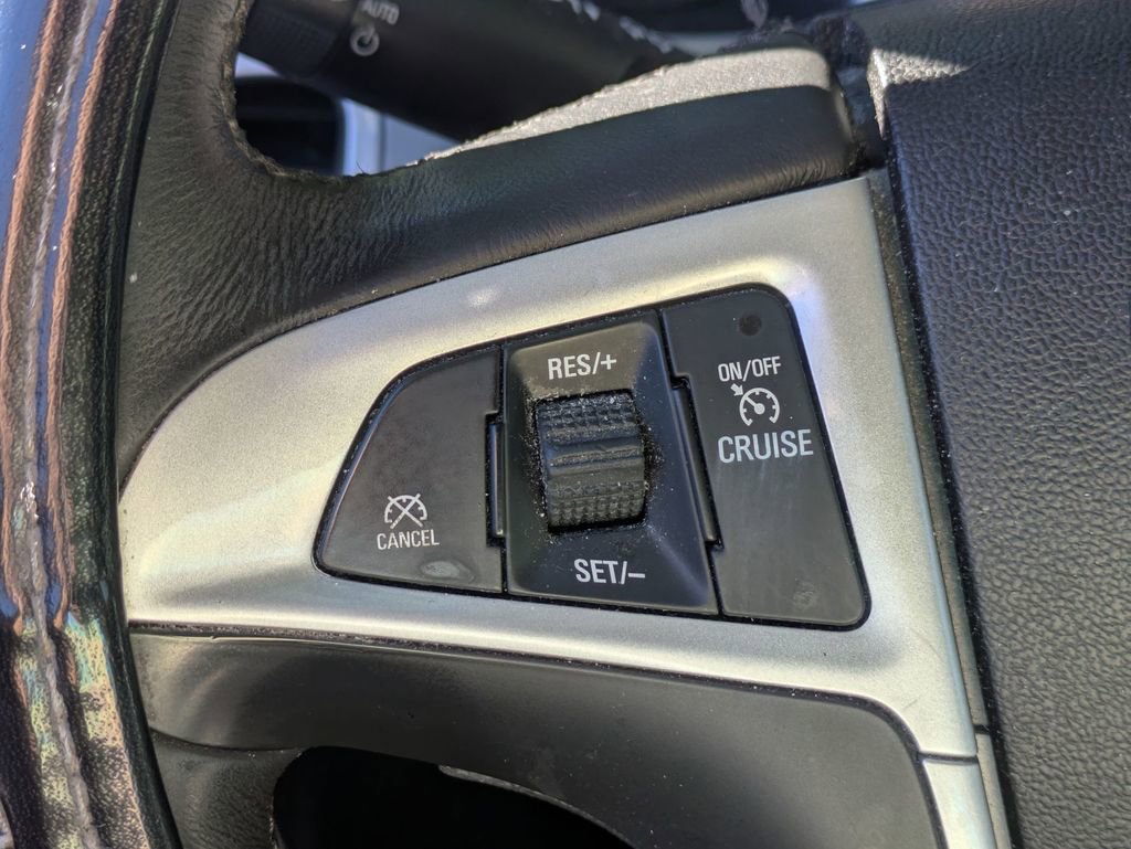 Used 2015 Chevrolet Equinox LT w/ Driver Convenience Package image 19