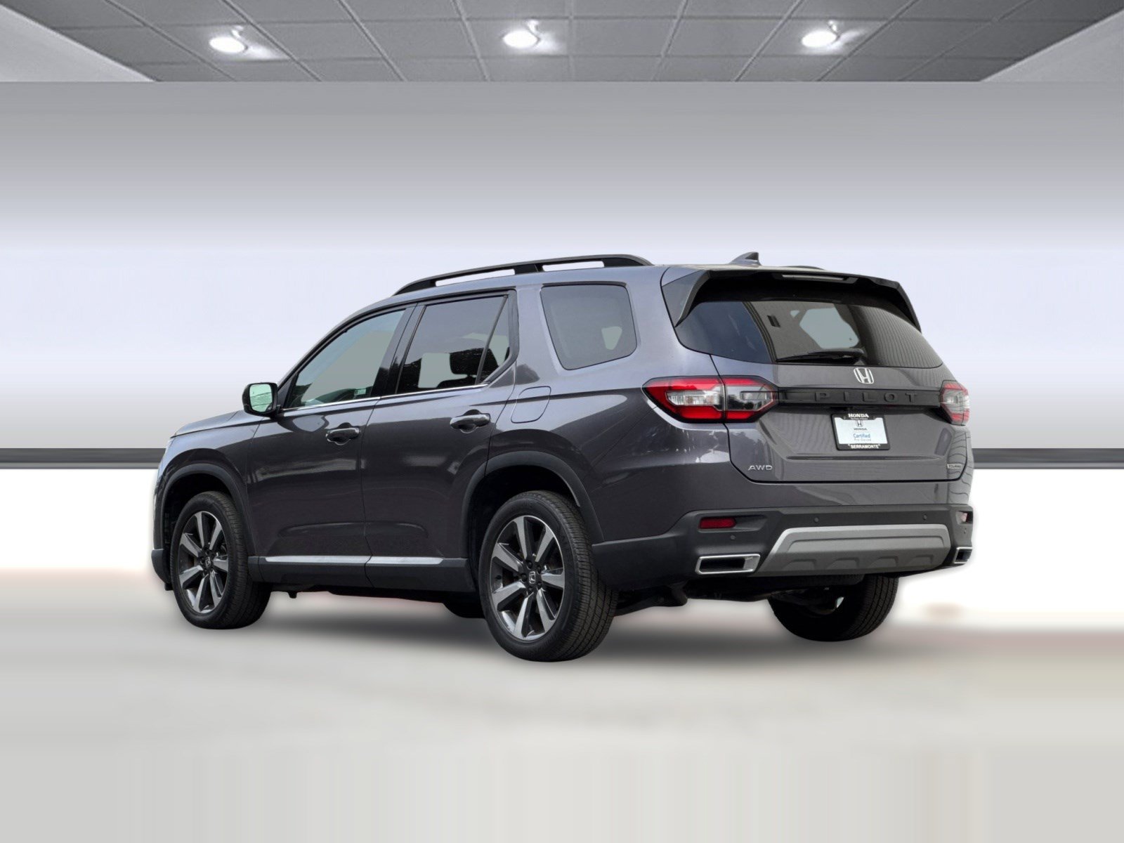 Certified 2024 Honda Pilot Touring image 3