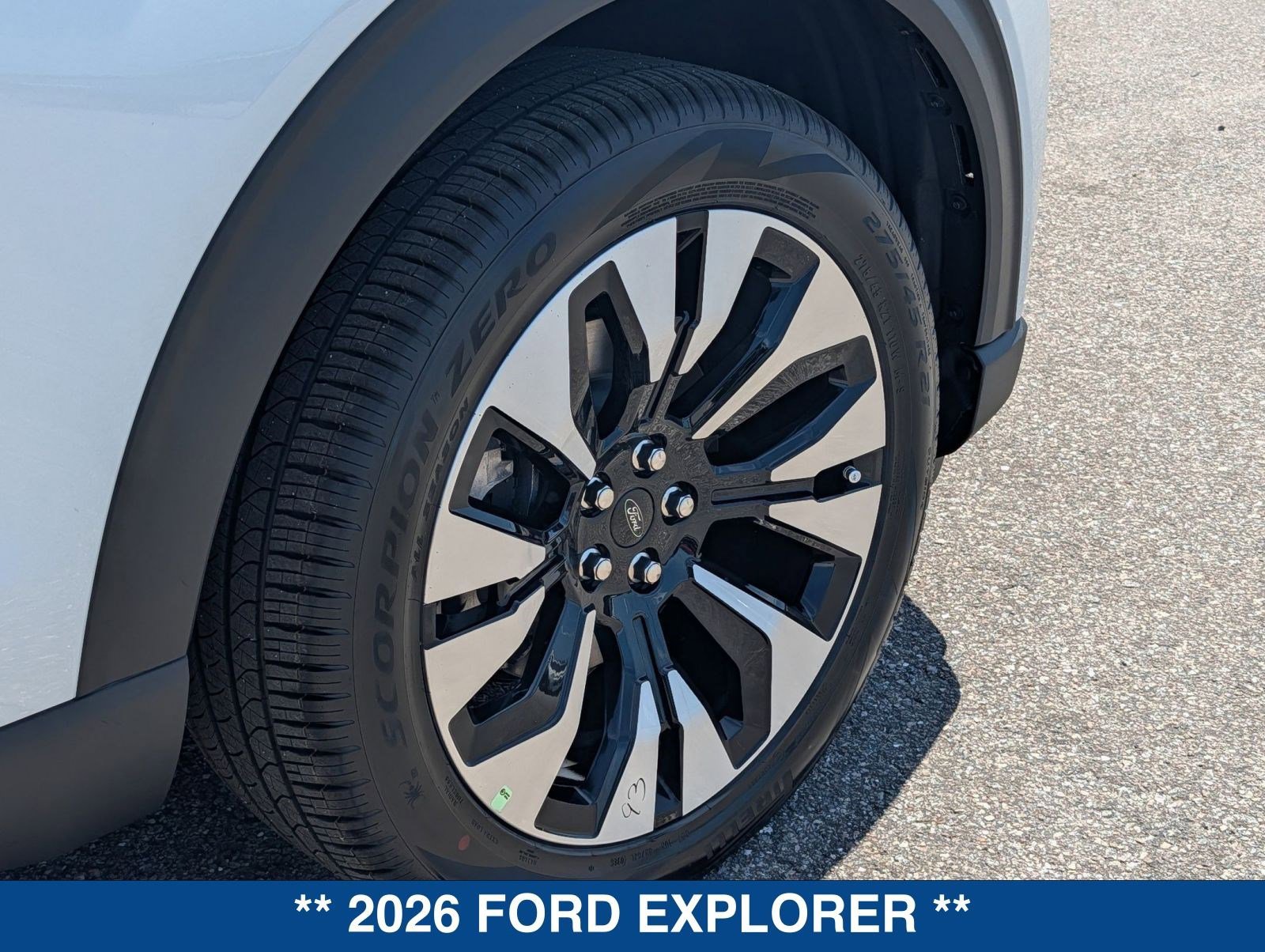 New 2026 Ford Explorer Platinum image 13