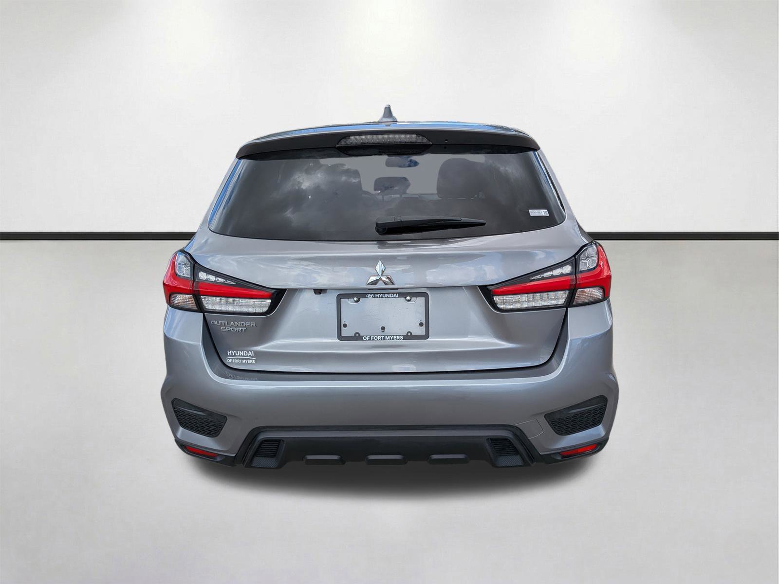 Used 2021 Mitsubishi Outlander Sport LE image 5