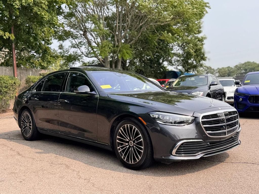 Used 2022 Mercedes-Benz S 500 4MATIC w/ 3D Technology Package image 8