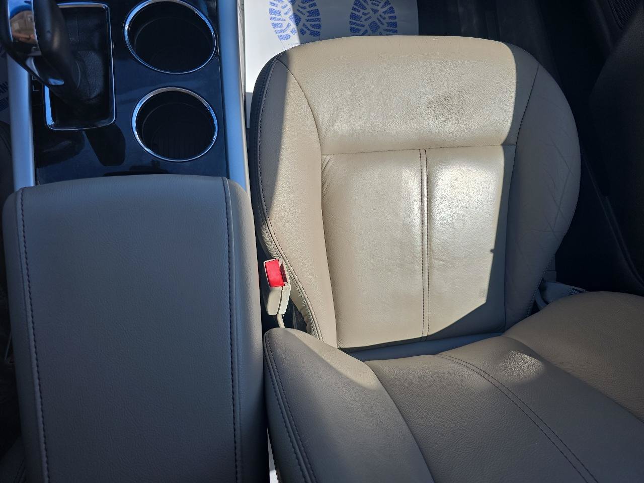 Used 2013 Ford Edge Limited FWD image 34