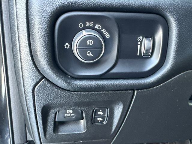 Used 2022 RAM 1500 Big Horn w/ Built-to-serve Edition image 25
