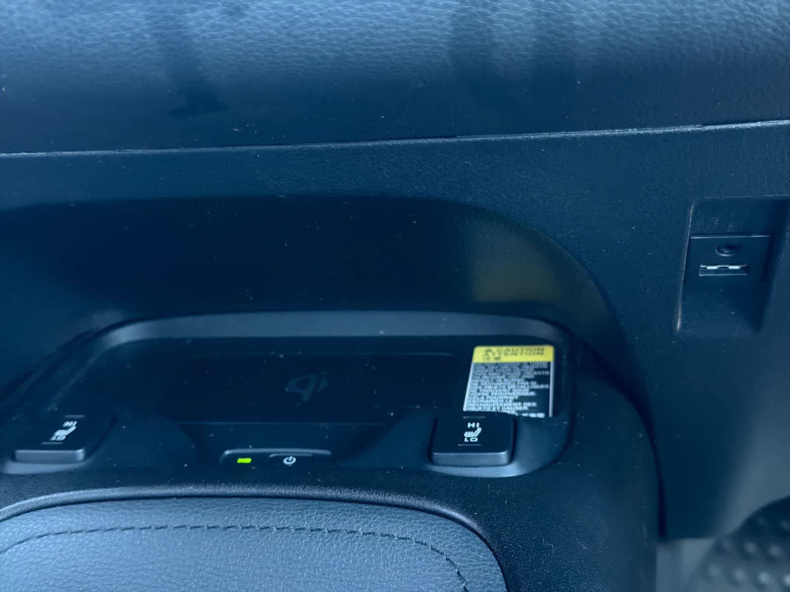 Used 2020 Toyota Corolla XSE image 34