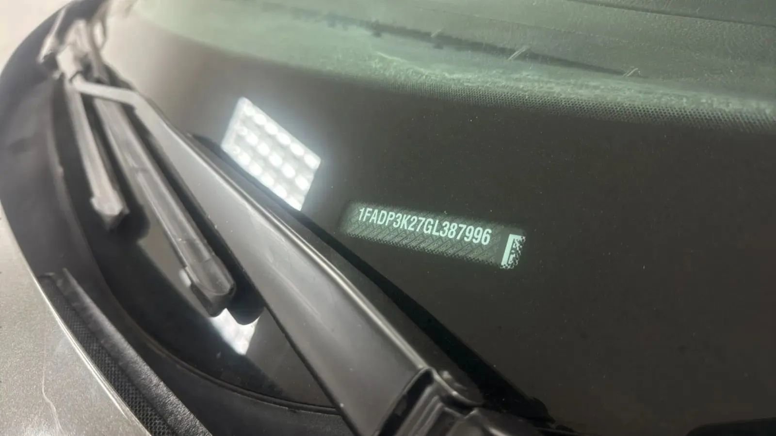 Used 2016 Ford Focus SE FWD image 23
