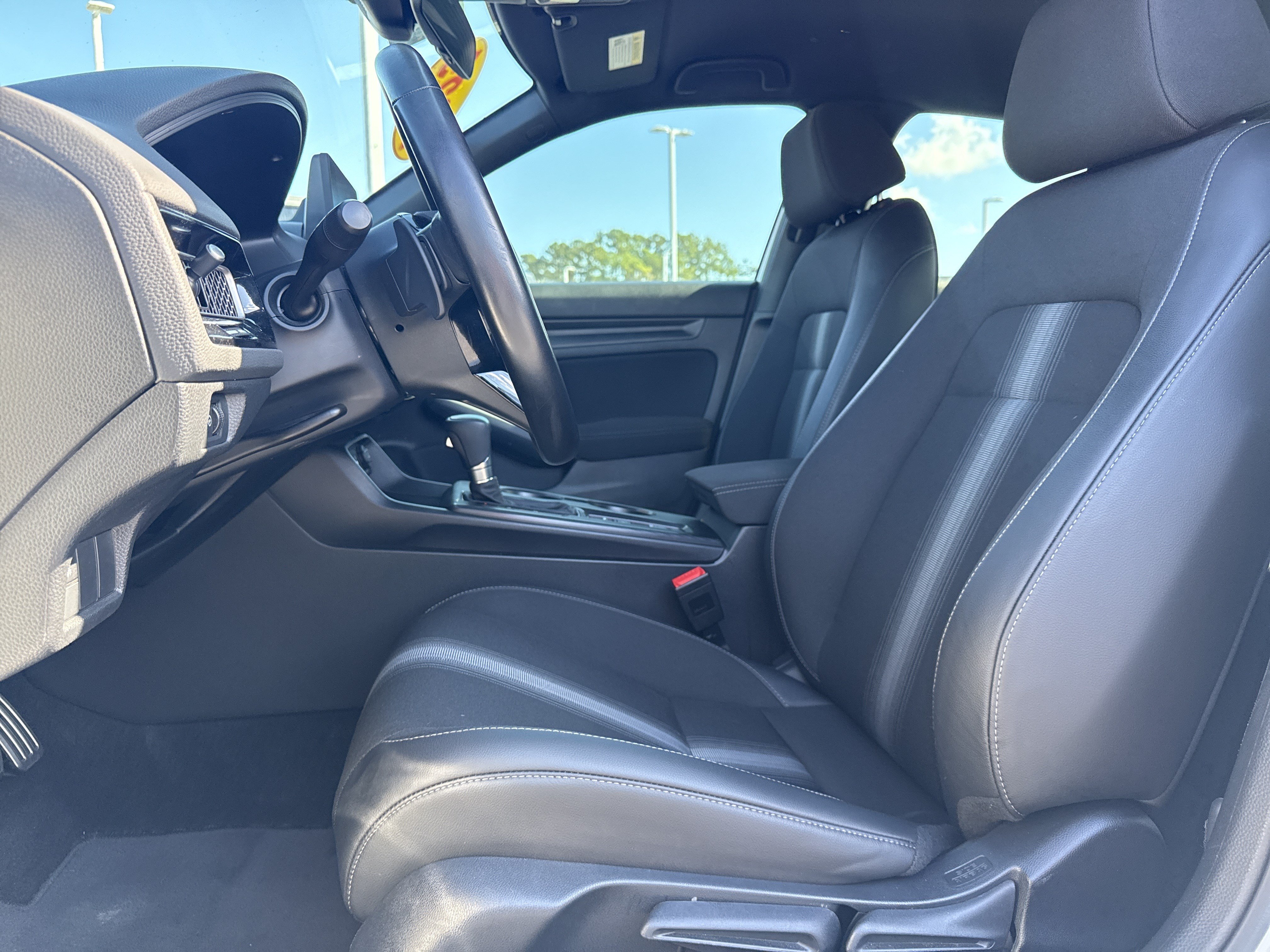 Used 2025 Honda Civic Sport image 16