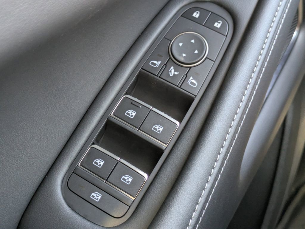 New 2026 INFINITI QX60 Luxe w/ Family Package image 28