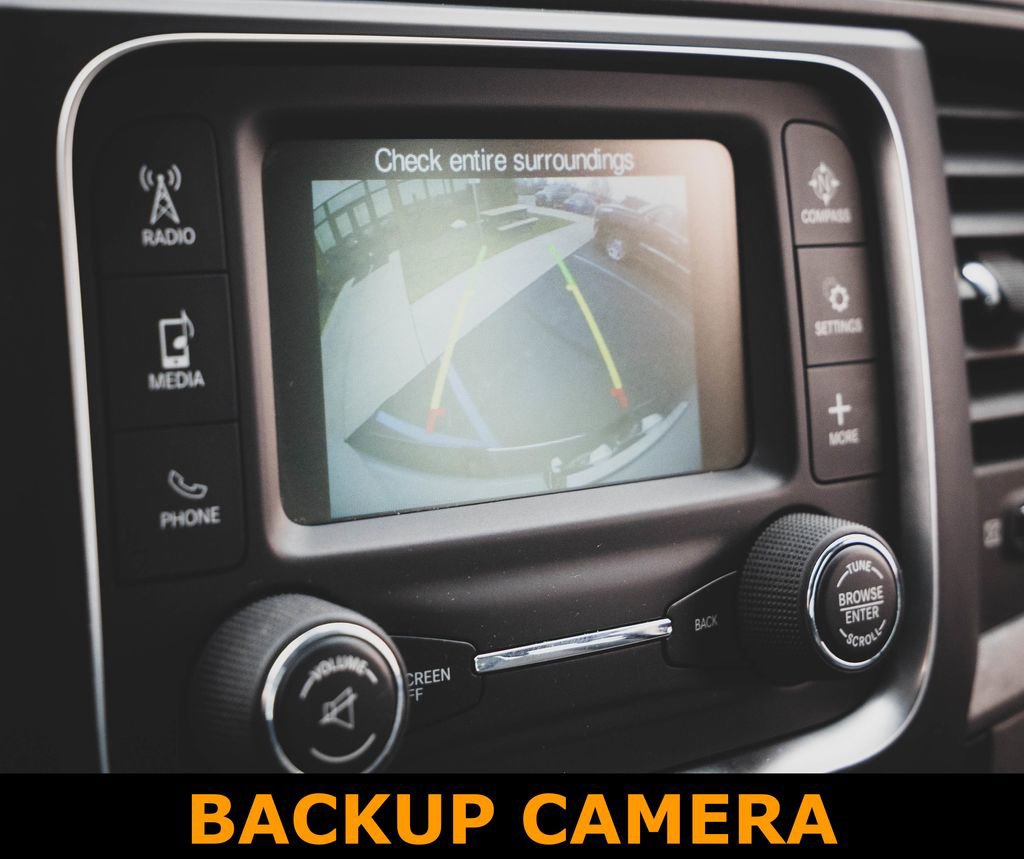 Used 2018 RAM 2500 Tradesman w/ Chrome Appearance Group image 3