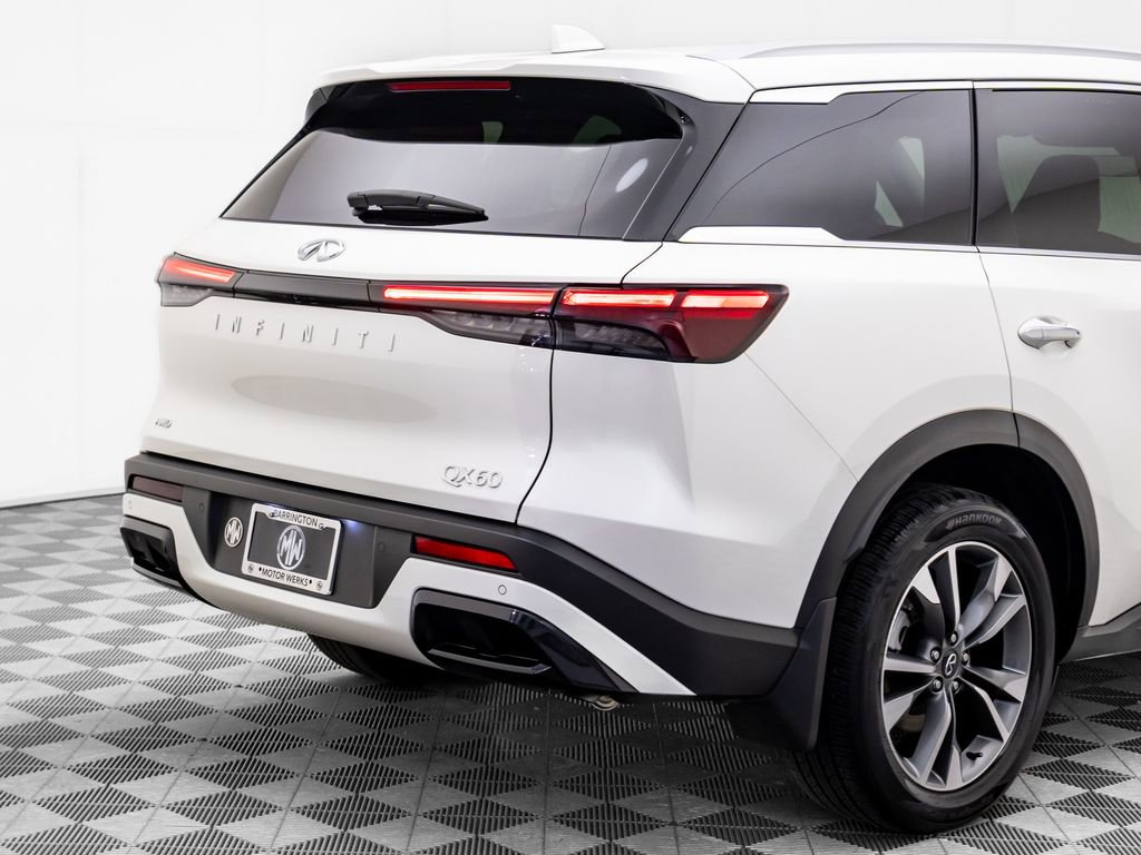 Certified 2025 INFINITI QX60 Luxe image 36