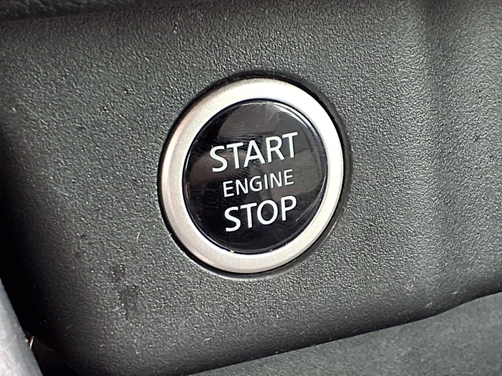 Used 2022 Nissan Rogue SV FWD image 19