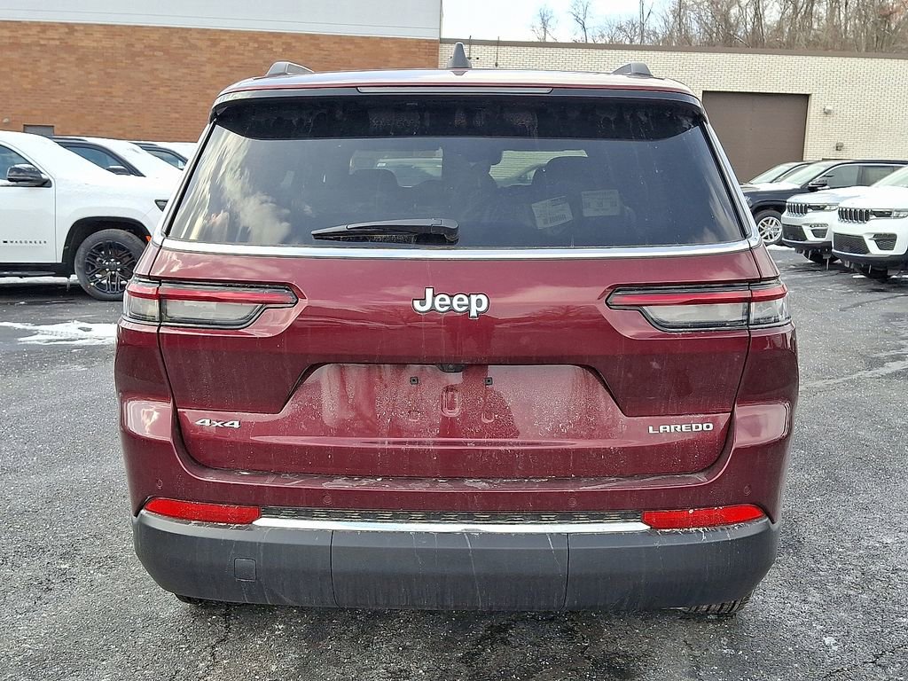 New 2025 Jeep Grand Cherokee L Laredo image 5