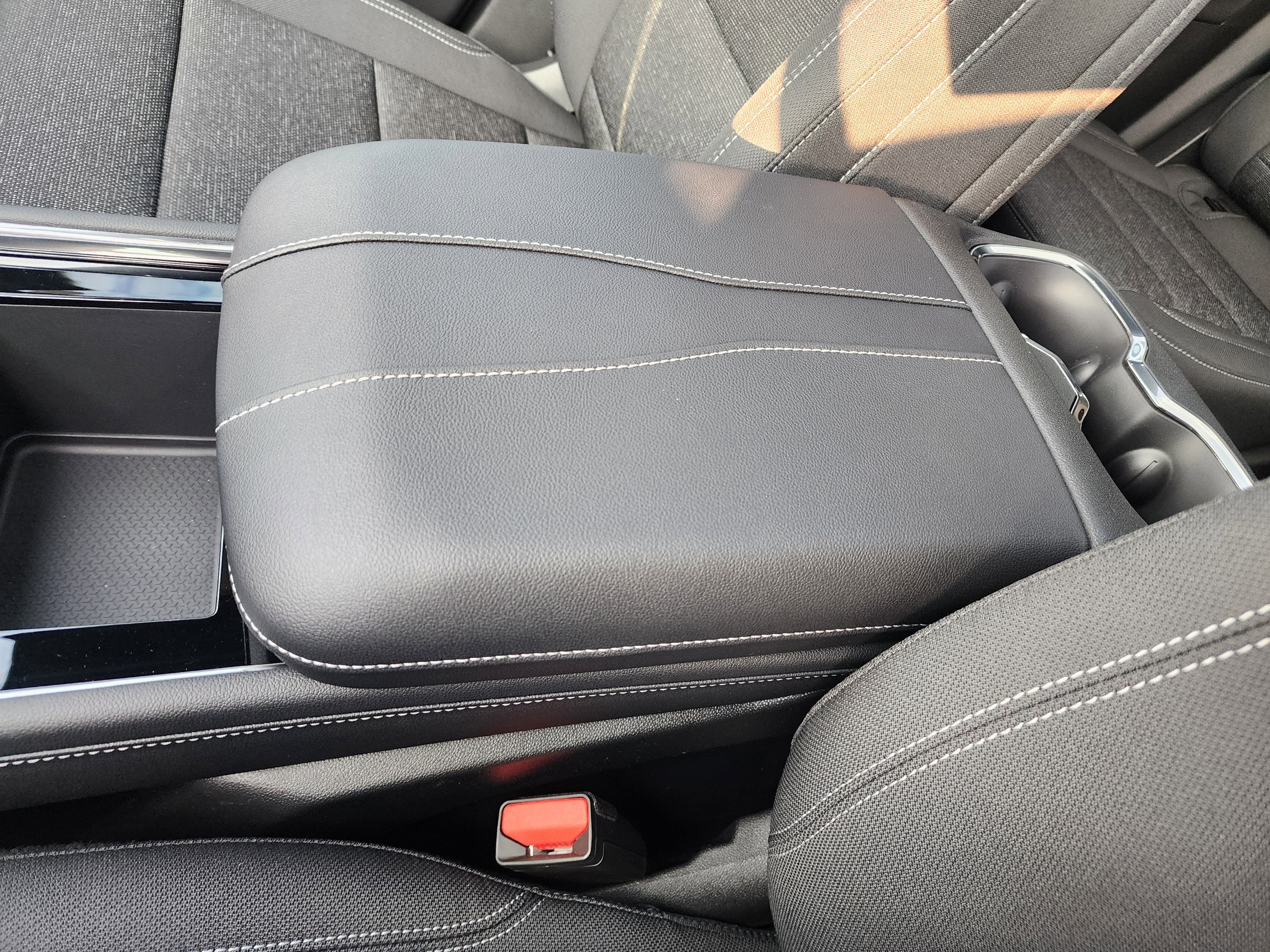 New 2026 Chevrolet Traverse LT image 37