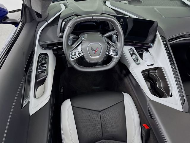Used 2025 Chevrolet Corvette Stingray Preferred Conv w/ Z51 Performance Package RWD image 24