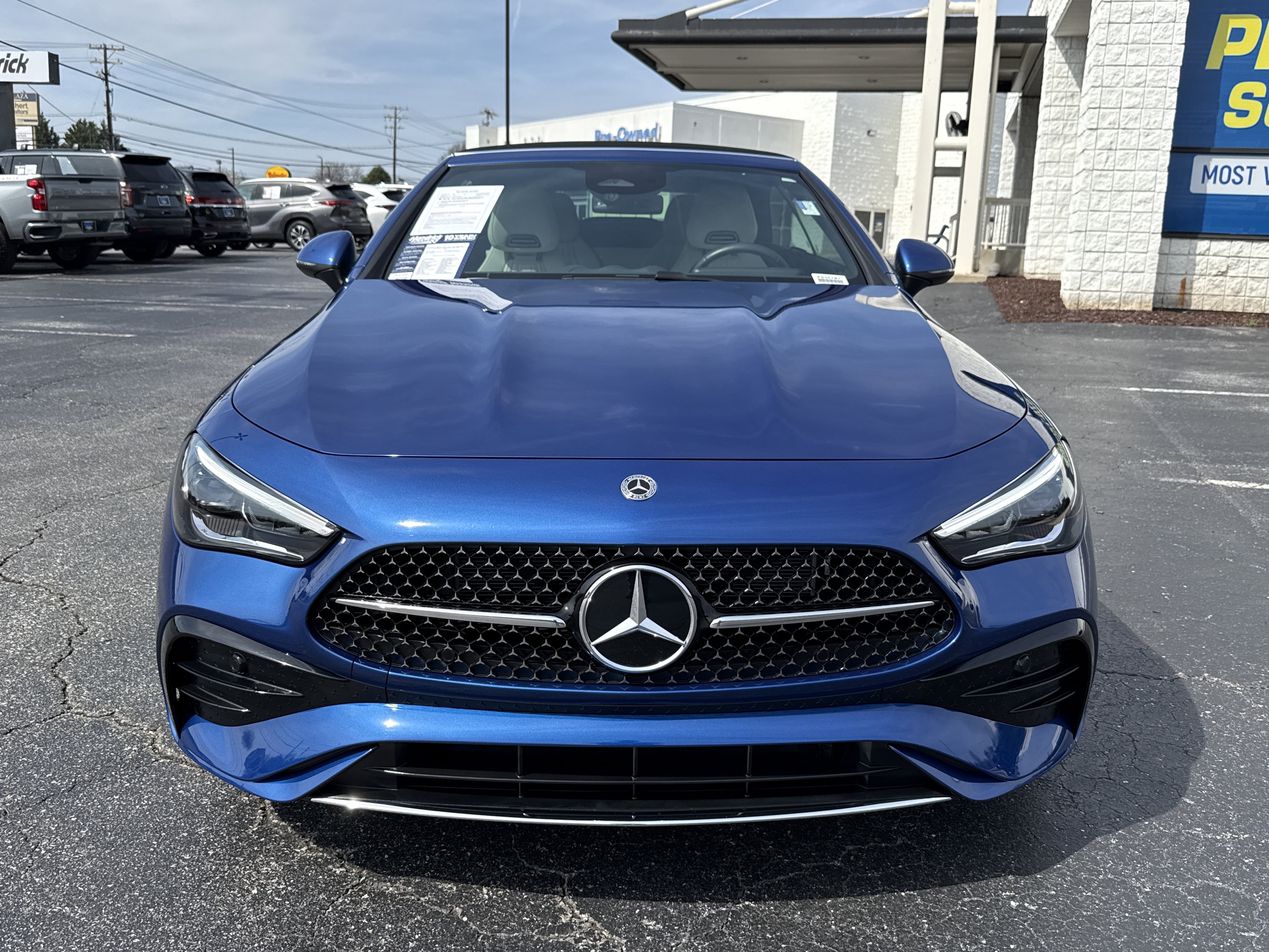 Used 2024 Mercedes-Benz CLE 300 4MATIC Cabriolet image 3