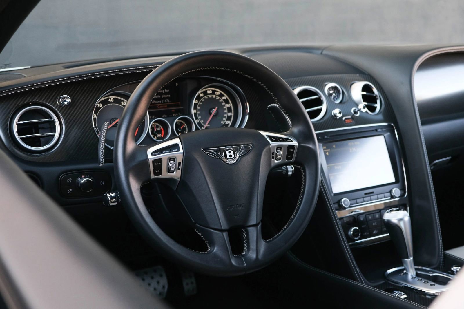 Used 2015 Bentley Continental GT V8 S image 24