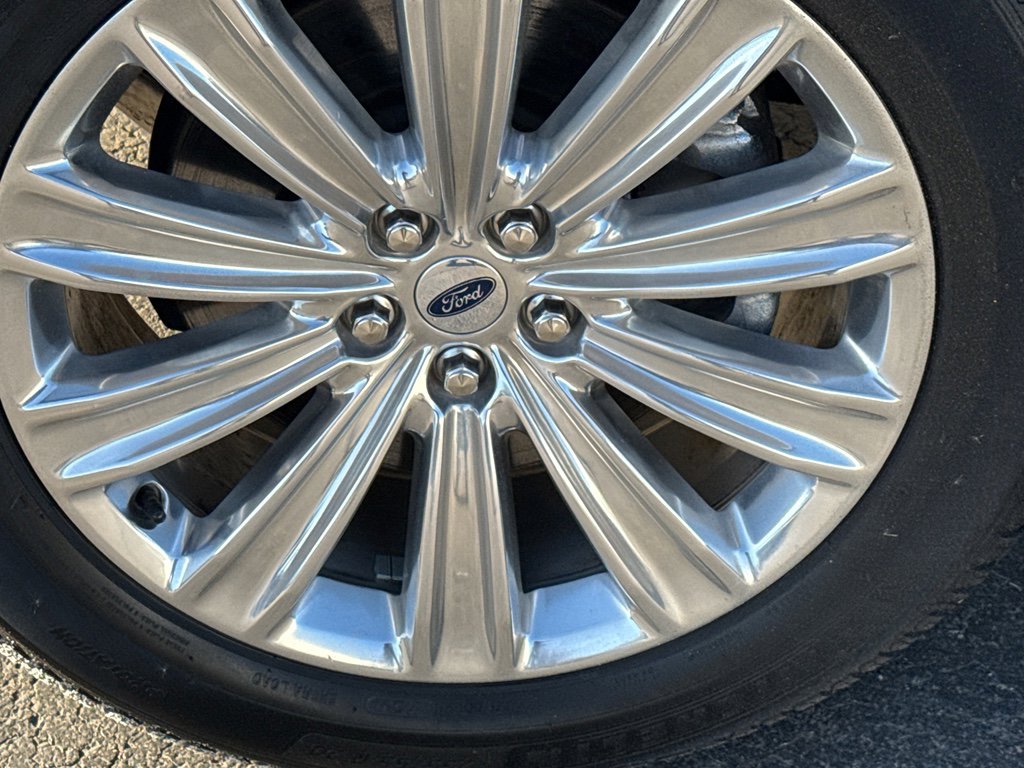 Used 2022 Ford Explorer Limited w/ Hybrid Equipment Group 310A image 10