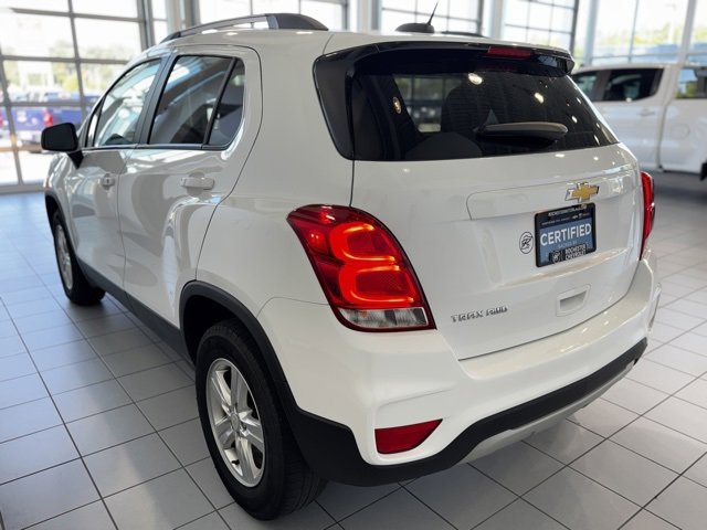 Certified 2022 Chevrolet Trax LT w/ LT Convenience Package image 35