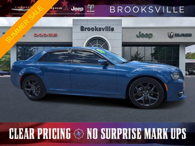 Certified 2023 Chrysler 300 Touring L w/ Popular Equipment Group RWD image 1