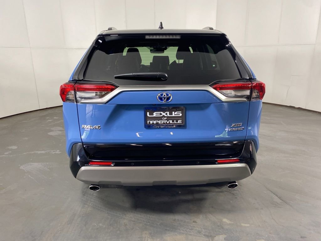 Used 2023 Toyota RAV4 XSE AWD/4WD image 7