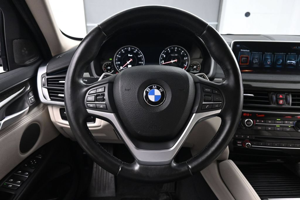 Used 2017 BMW X6 xDrive35i w/ Premium Package Enhanced AWD/4WD image 26