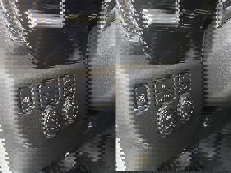 Used 2024 Chevrolet Silverado 2500 LT image 18