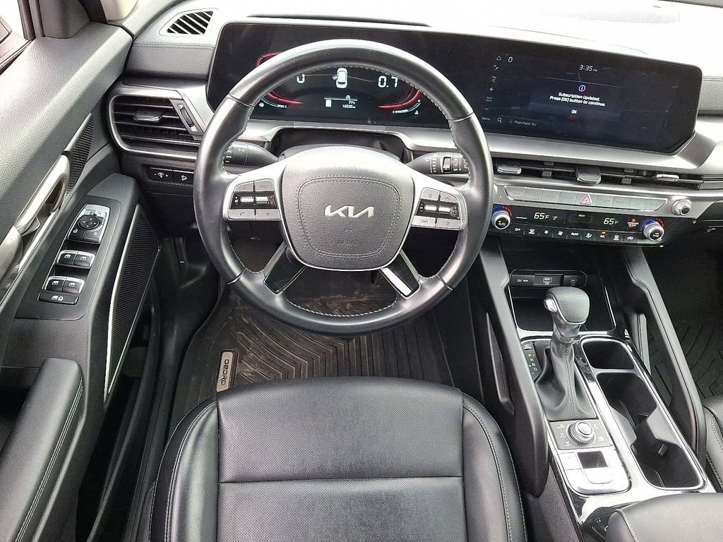 Used 2024 Kia Telluride LX AWD/4WD image 12
