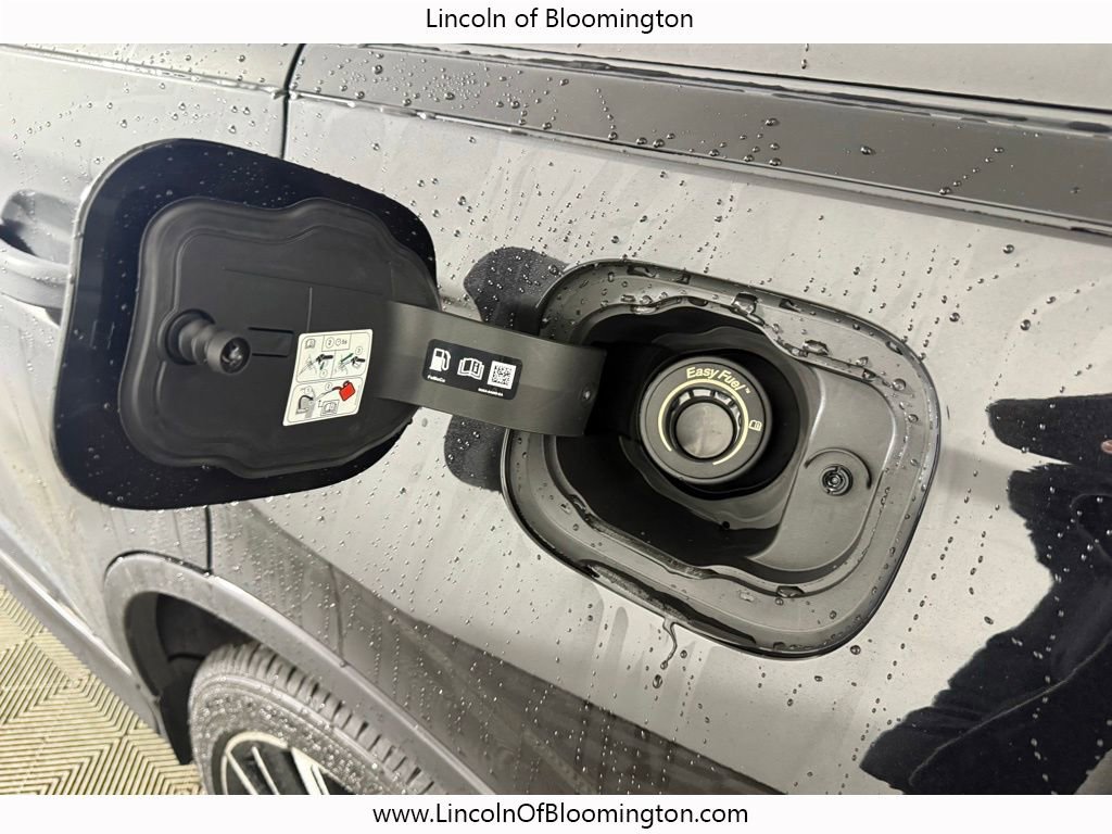 New 2026 Lincoln Aviator Black Label w/ Jet Appearance Package image 13