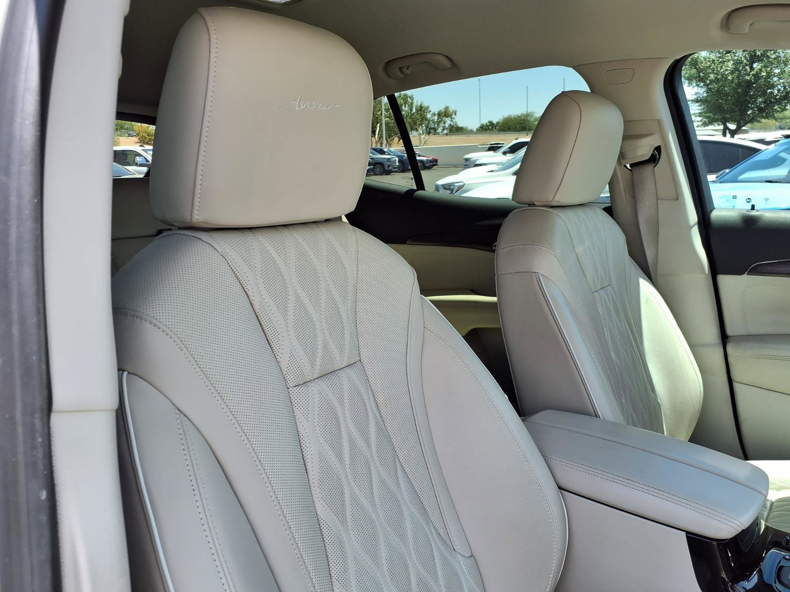 Used 2021 Buick Envision Avenir w/ Technology Package II FWD image 12