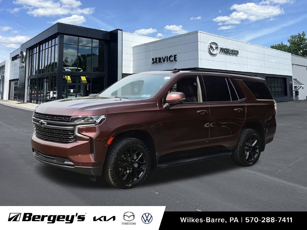 Used 2022 Chevrolet Tahoe RST w/ Luxury Package AWD/4WD image 5