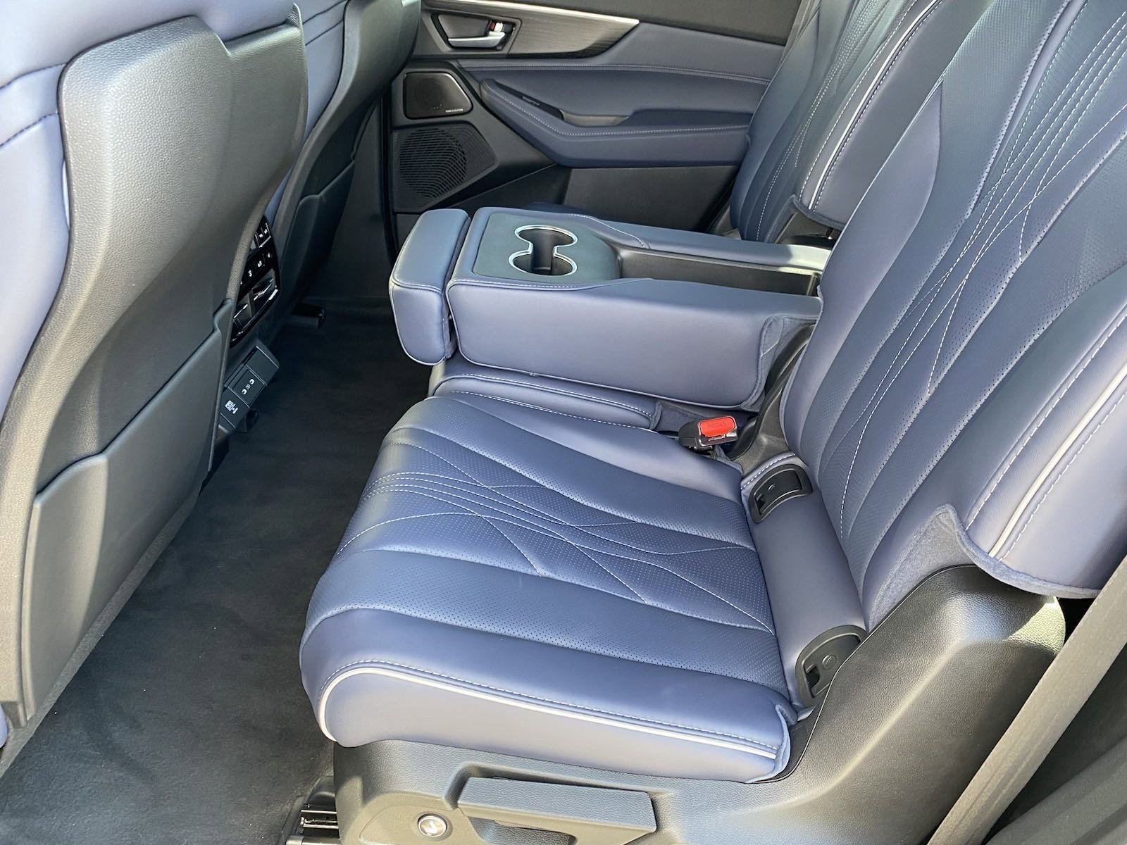 New 2026 Acura MDX Type S AWD/4WD image 8