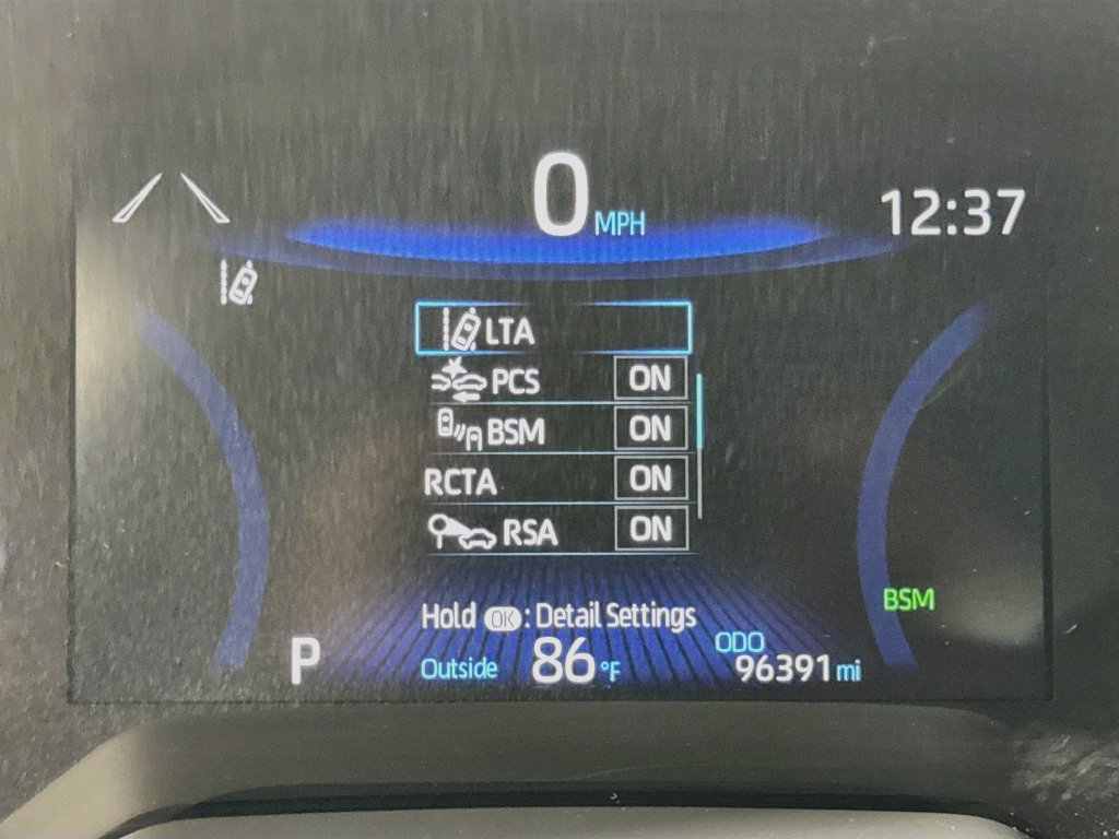 Used 2021 Toyota Corolla XSE FWD image 29