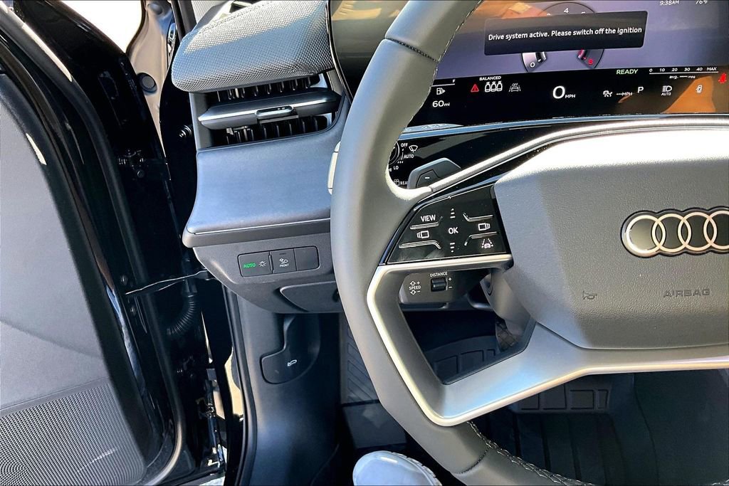 New 2026 Audi Q3 quattro 2.0T AWD/4WD image 24