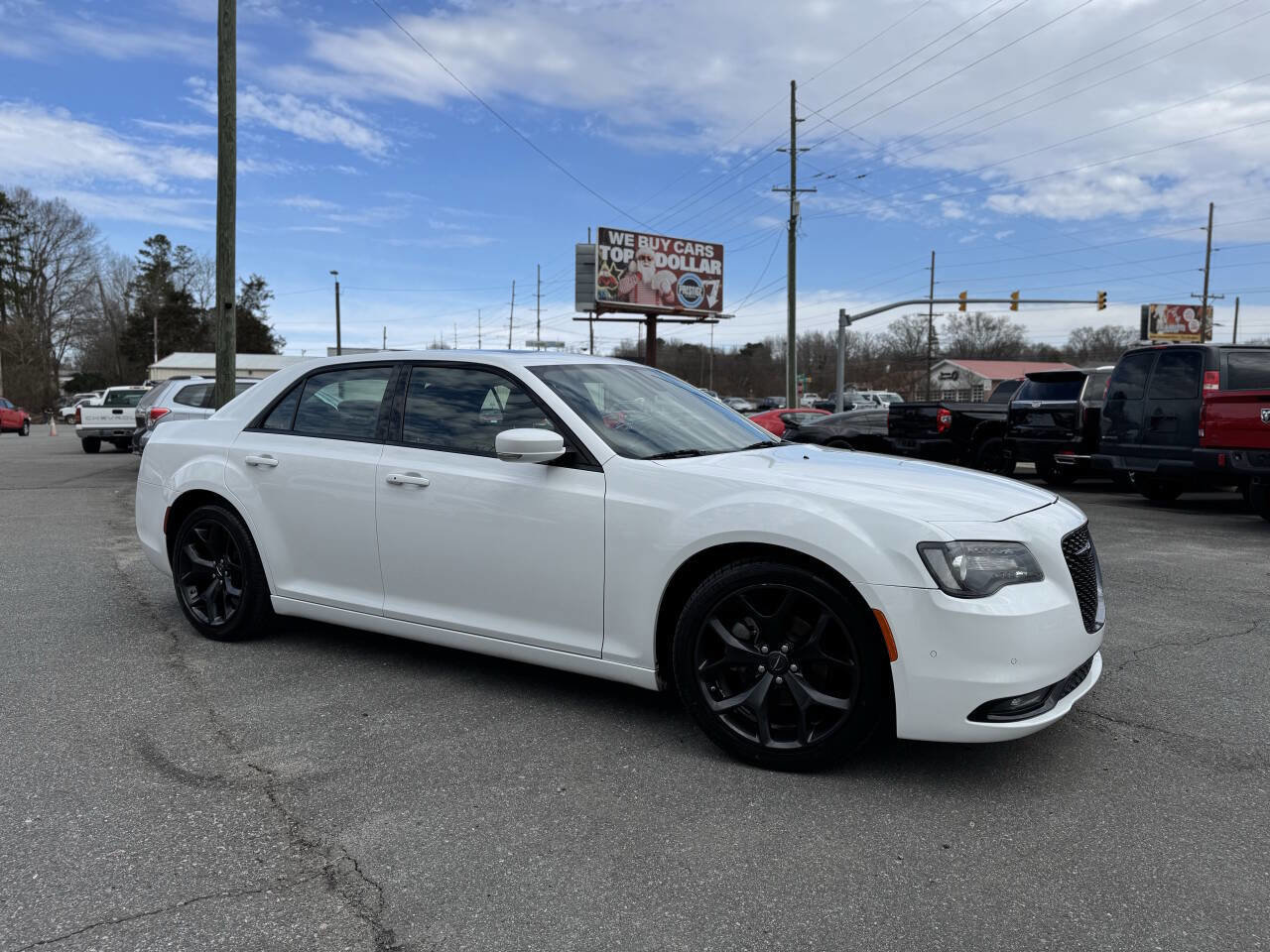 Used 2022 Chrysler 300 S image 24