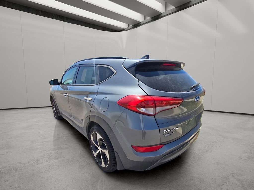 Used 2016 Hyundai Tucson Limited w/ Option Group 03 AWD/4WD image 4