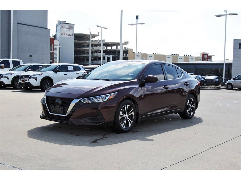 Used 2022 Nissan Sentra SV image 2