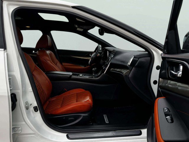 Used 2020 Nissan Maxima Platinum w/ Reserve Package image 44