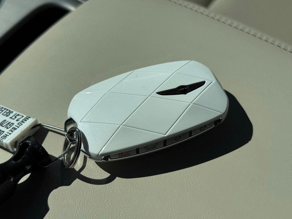 New 2026 Genesis GV70 2.5T Select image 39