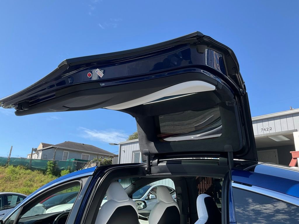 Used 2020 Tesla Model X Long Range image 29