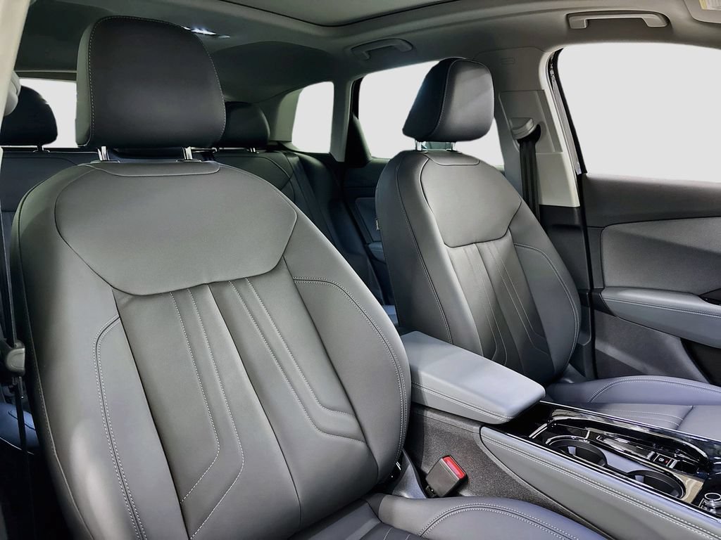 New 2026 Audi Q3 quattro 2.0T AWD/4WD image 15