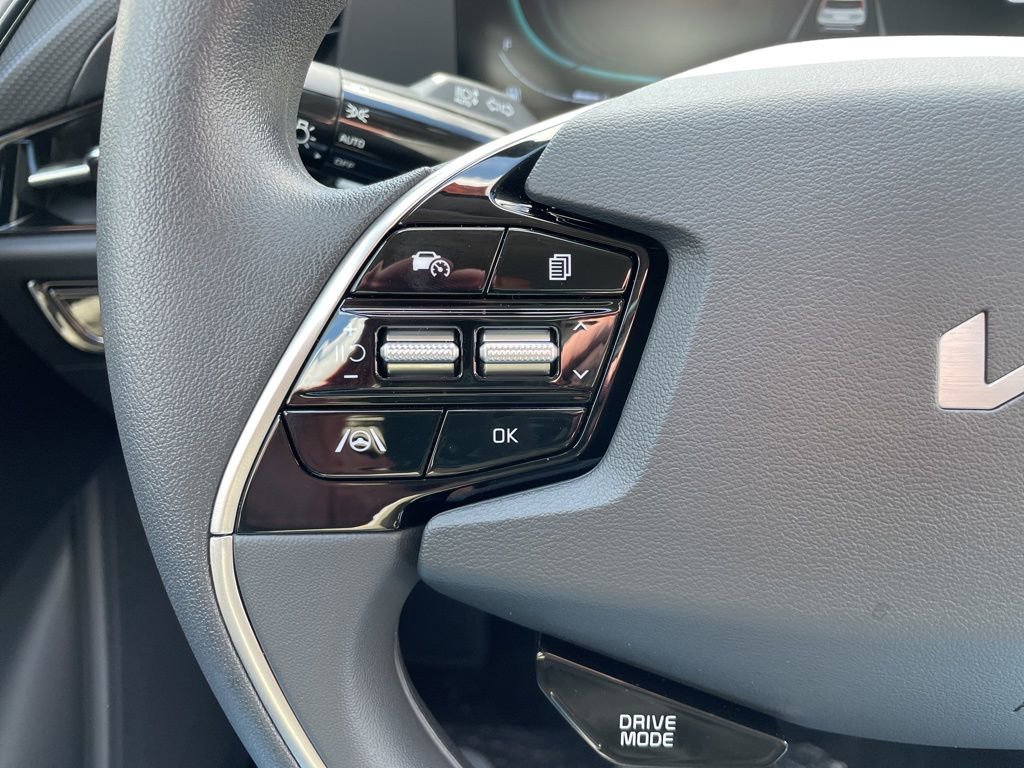 New 2026 Kia Niro LX FWD image 23