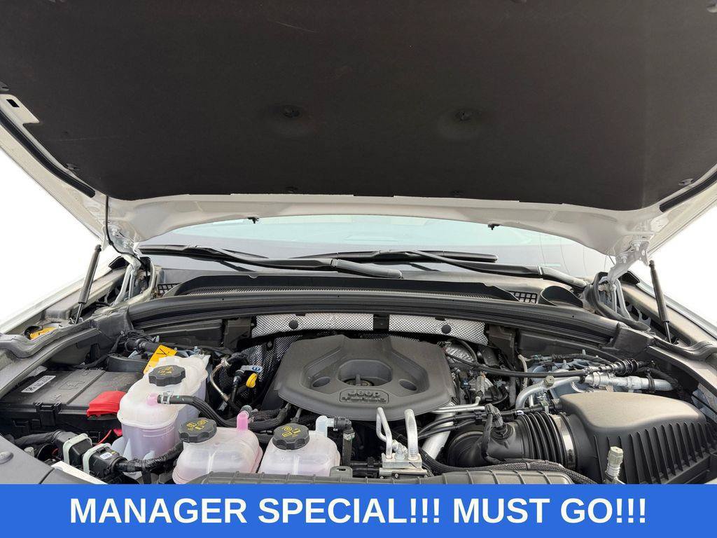 Used 2024 Jeep Grand Cherokee Limited 4xe AWD/4WD image 29