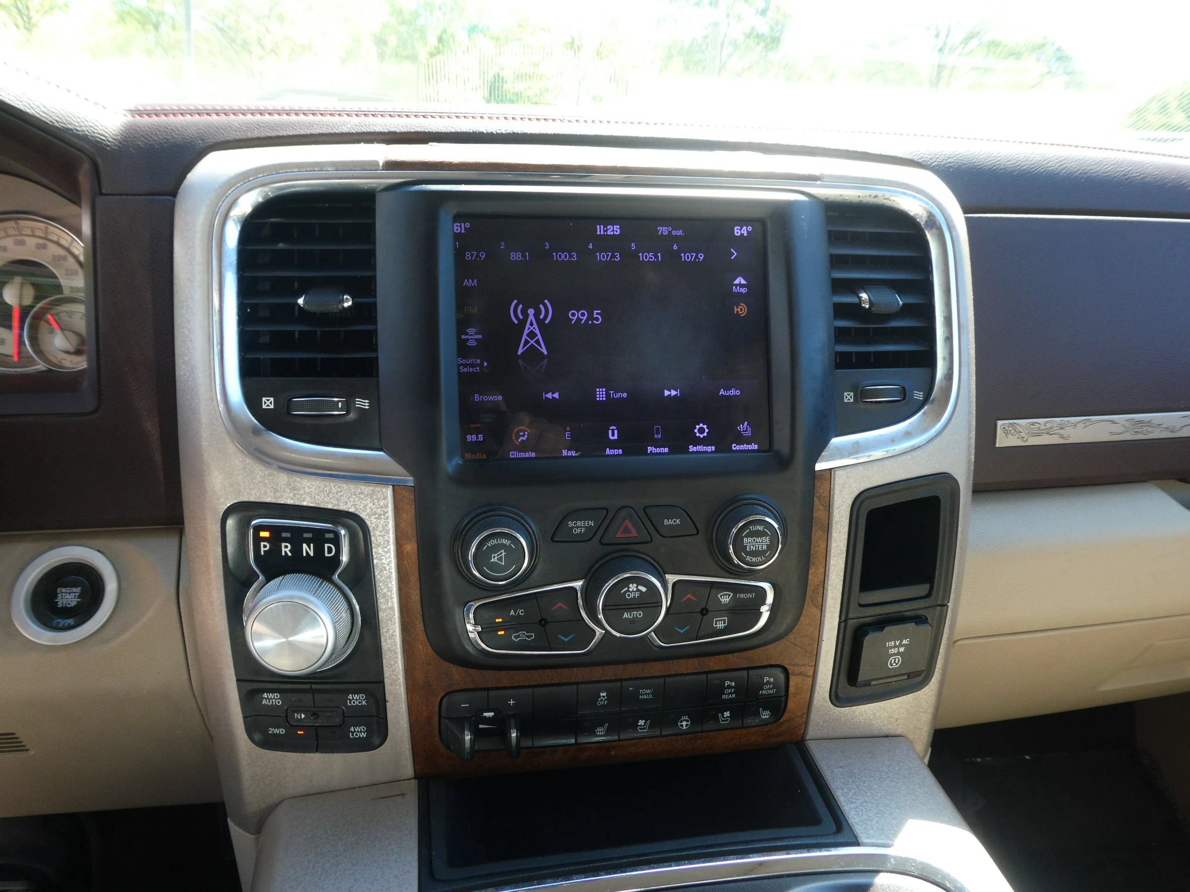 Used 2018 RAM 1500 Laramie Longhorn w/ Longhorn Southfork Package AWD/4WD image 22